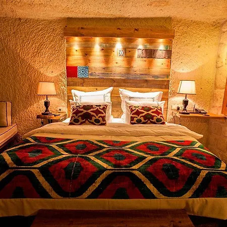 Queen's Cave Cappadocia Ortahisar