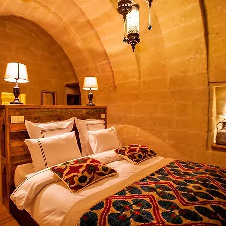 Hotel Queen's Cave Cappadocia 2*