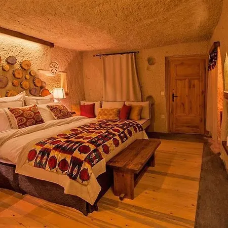 Hotel Queen's Cave Cappadocia 2*